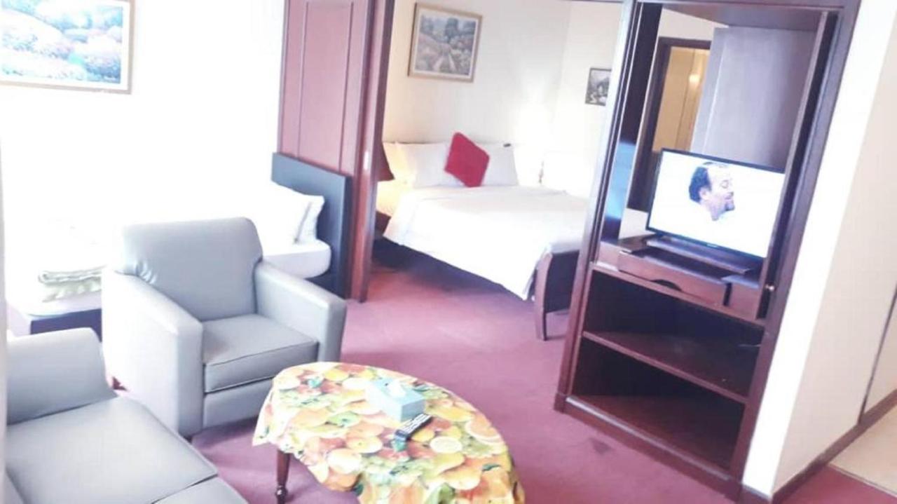 Residence Suite At Berjaya Times Square KL Kuala Lumpur Extérieur photo